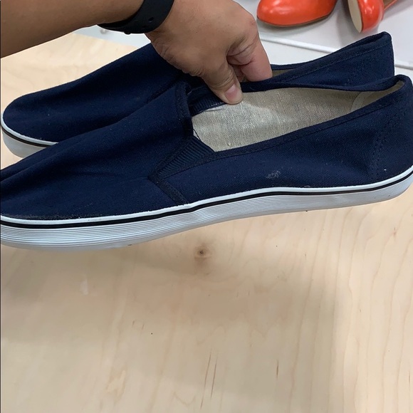 Bob Barker Canvas Sneaker 
